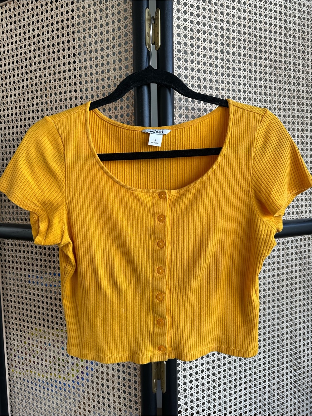 Monki Mustard / Goldenrod Yellow Ribbed Button-Front Crop Top Cardigan size Smal